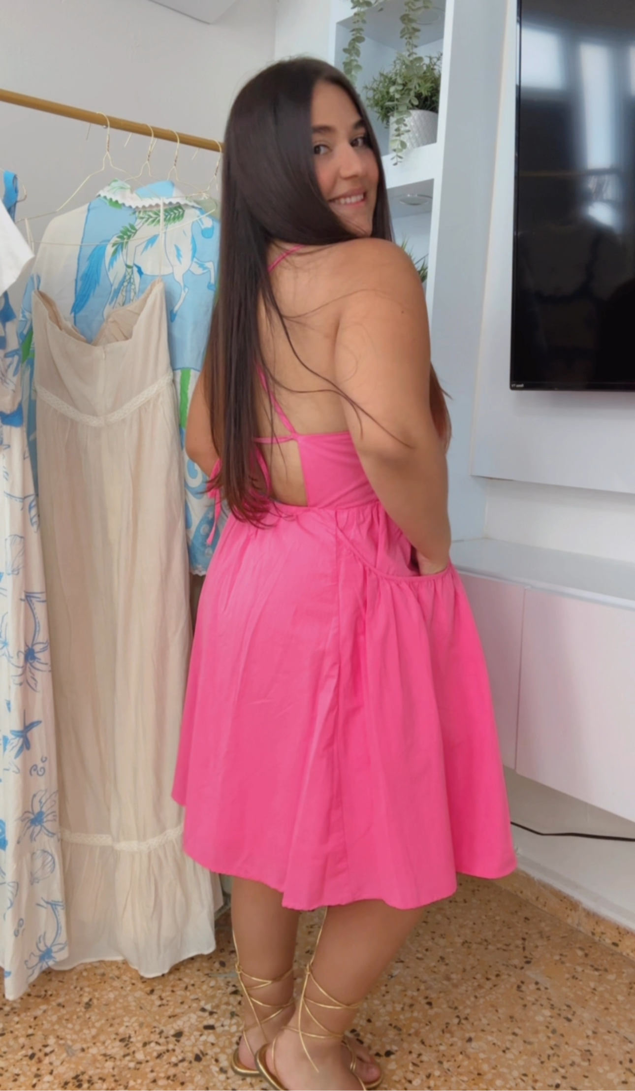 pink dress